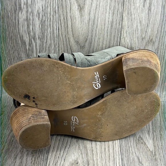 Sbicca Strappy Heeled Sandals - Picture 12 of 14